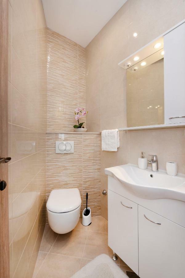 Apartment Katica Zara Esterno foto