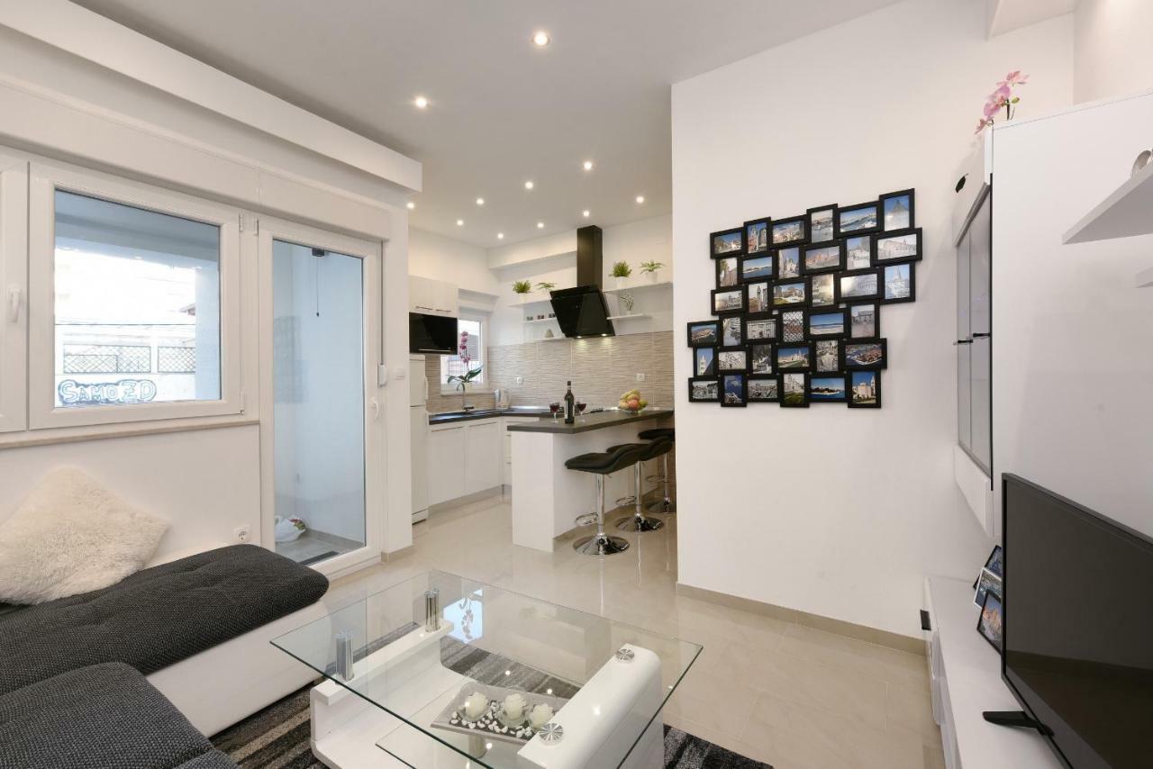 Apartment Katica Zara Esterno foto